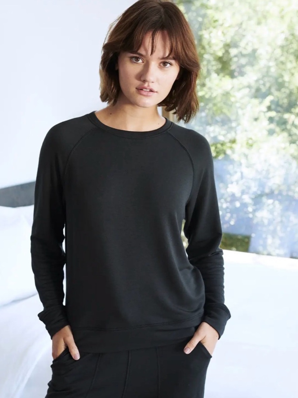 Quince Large Black Long-Sleeve Supersoft Fleece Crew Sweatshirt